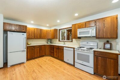 209 Alpha Way , Onalaska, WA 98570 - Photo 10