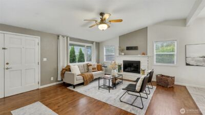 11204 148th Avenue SE, Renton, WA 98059 - Photo 4