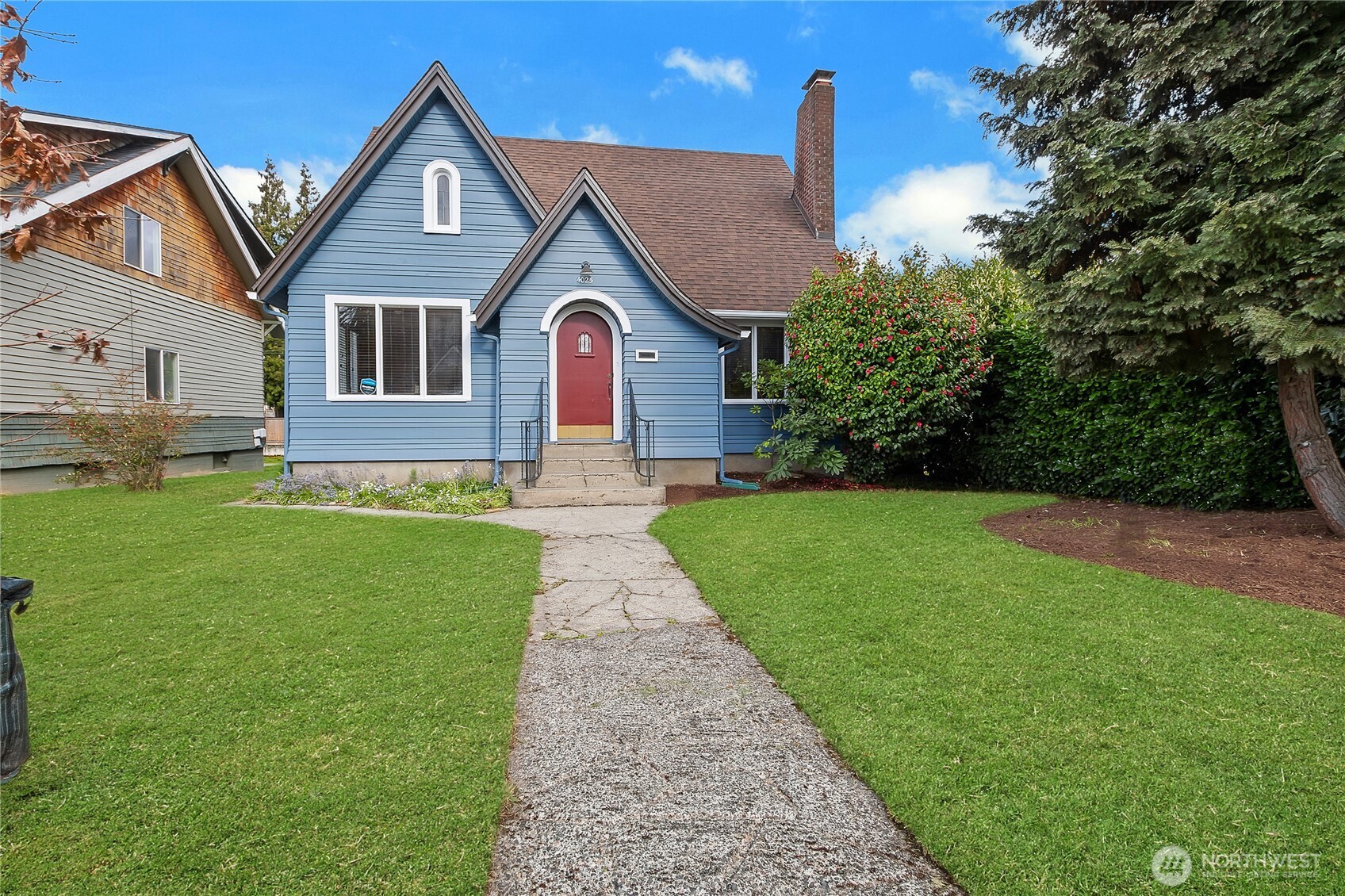4025 Pacific Avenue , Tacoma, WA 98418-7831