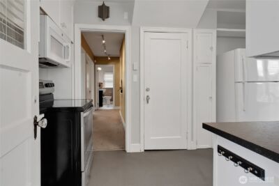 4025 Pacific Avenue , Tacoma, WA 98418-7831 - Photo 14