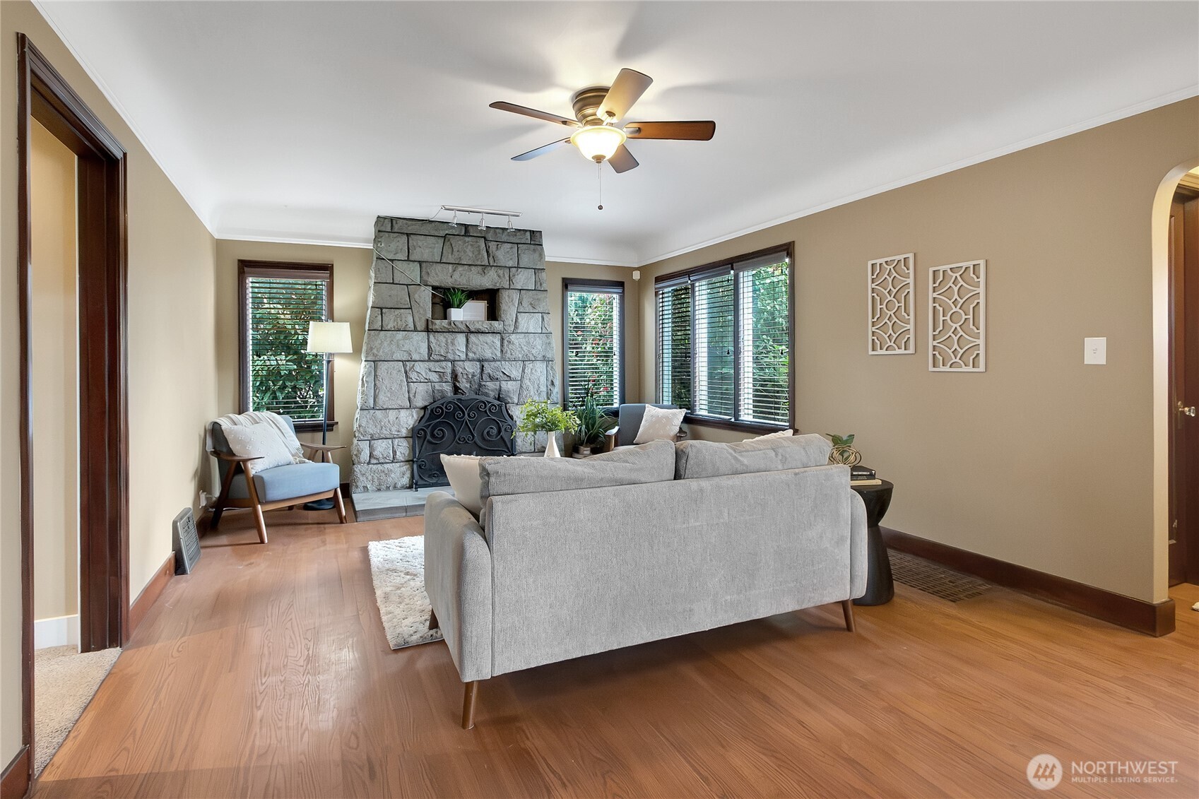 4025 Pacific Avenue , Tacoma, WA 98418-7831