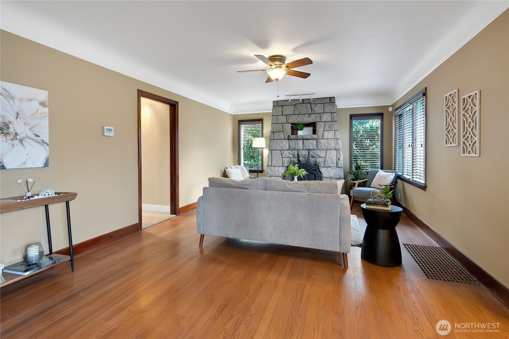 4025 Pacific Avenue , Tacoma, WA 98418-7831