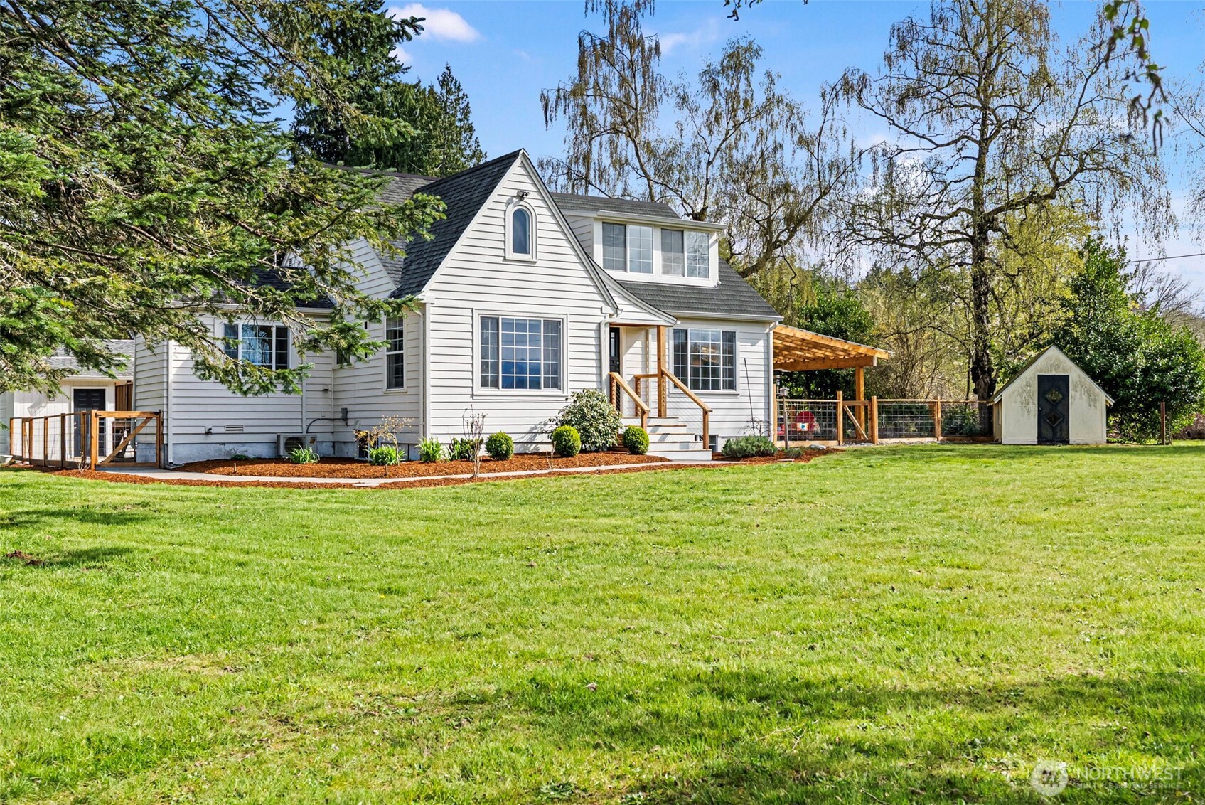 6924 NW Herried Road , Silverdale, WA 98383
