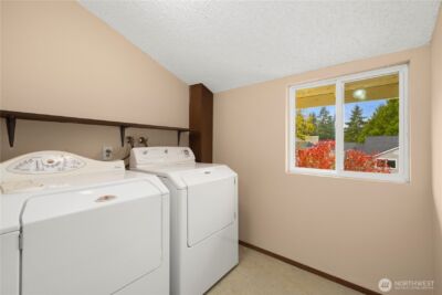12024 101 Avenue NE #E2, Kirkland, WA 98034 - Photo 17