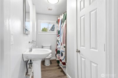 509 S 56th Street , Tacoma, WA 98408 - Photo 12