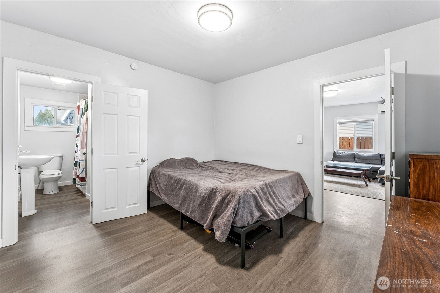 509 S 56th Street , Tacoma, WA 98408