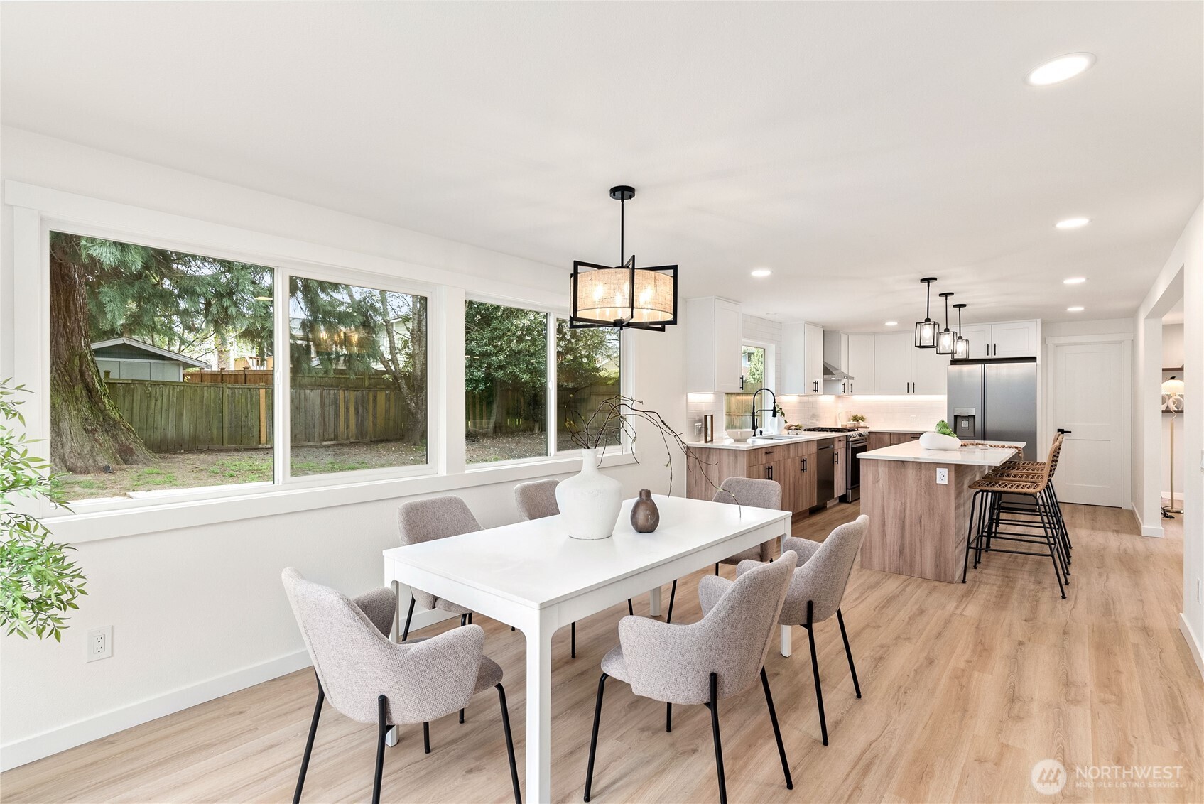 32211 26th Avenue SW, Federal Way, WA 98023