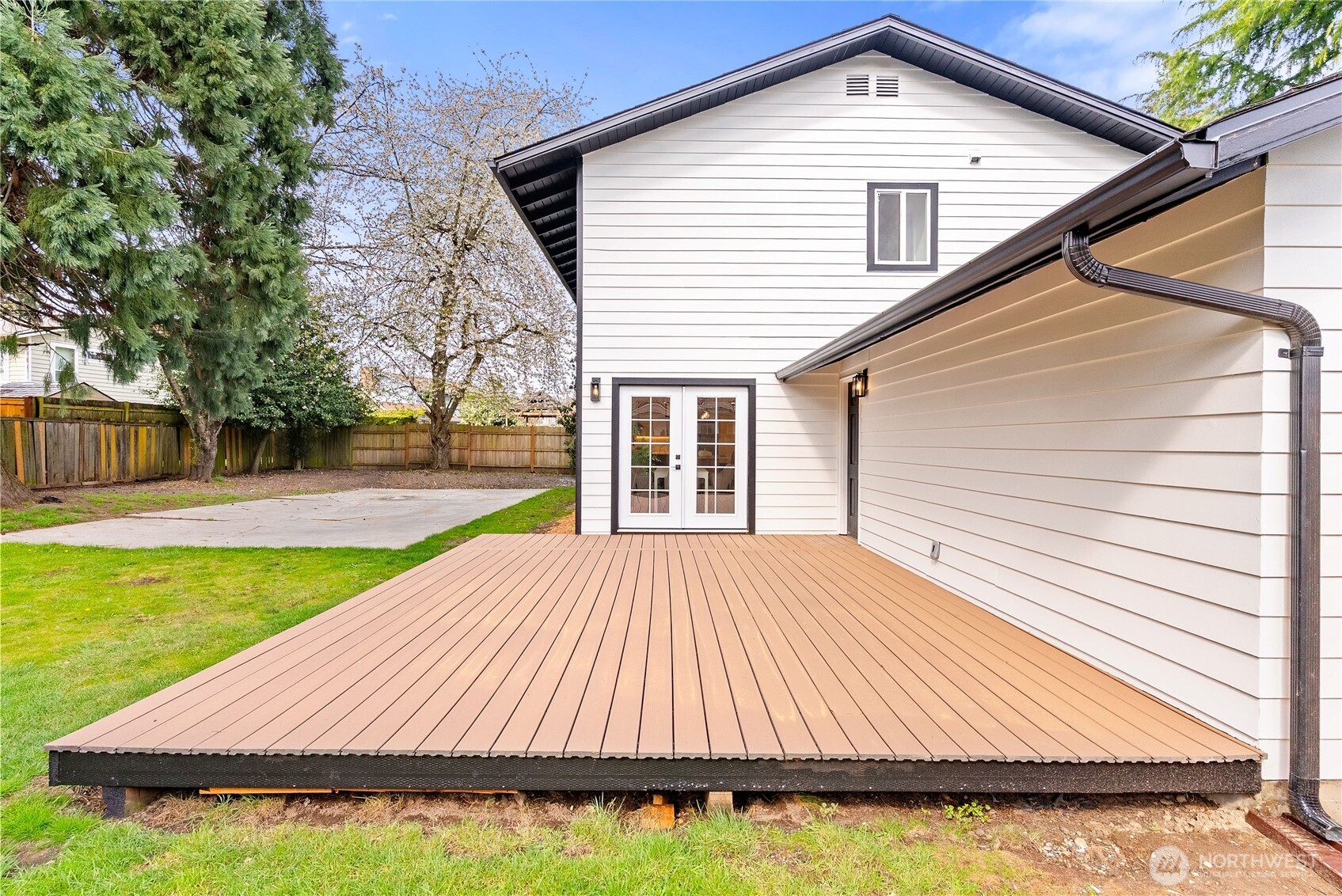 32211 26th Avenue SW, Federal Way, WA 98023