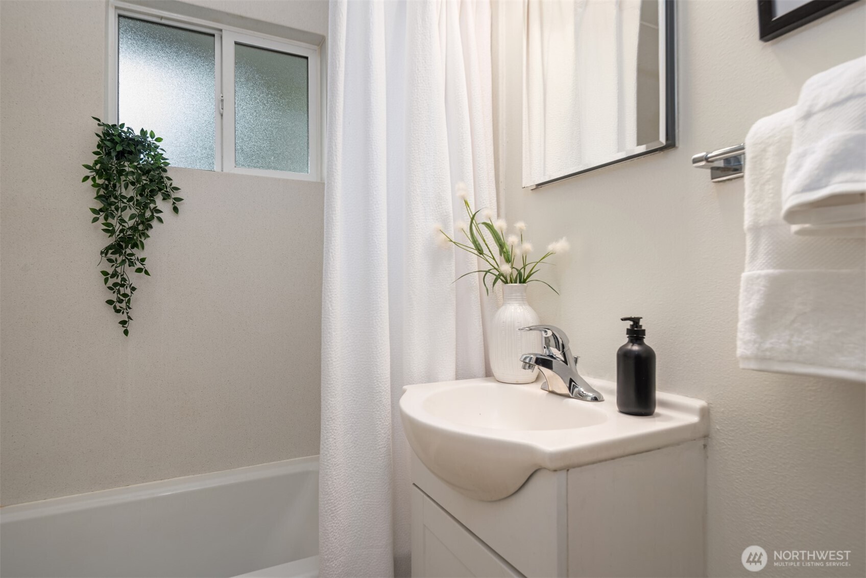 3404 S 132nd Street , Tukwila, WA 98168