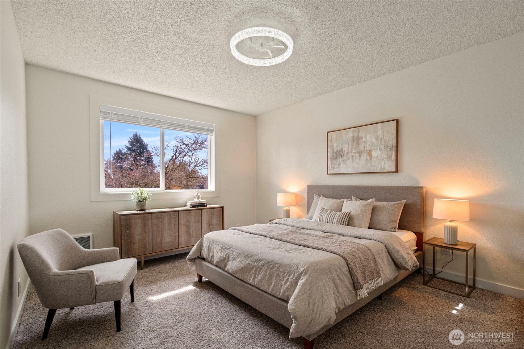 721 W 4th Street , Centralia, WA 98531