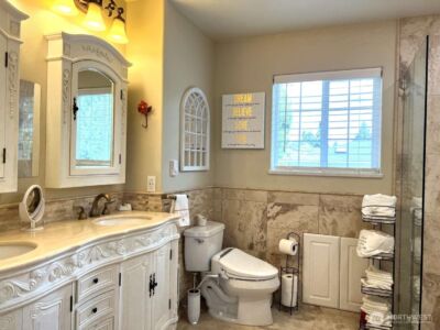 11858 SE 236th Street , Kent, WA 98031 - Photo 20