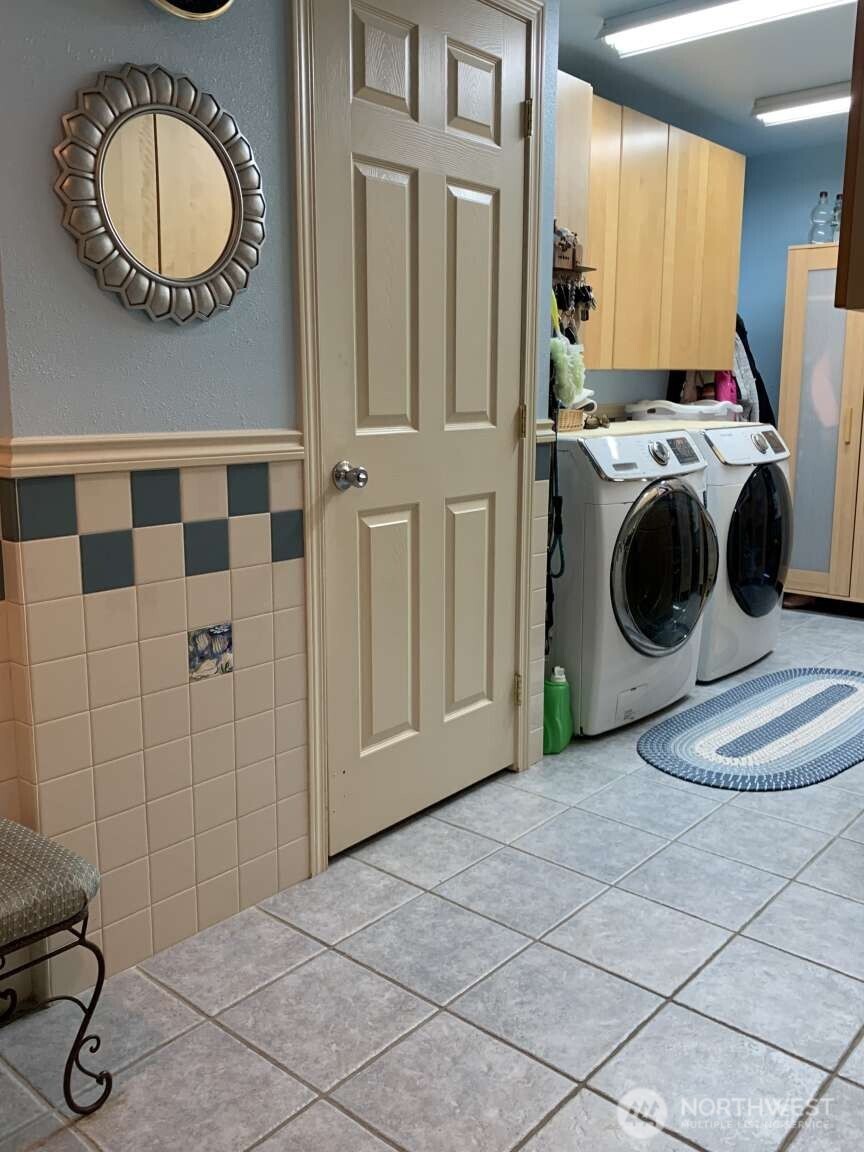 11858 SE 236th Street , Kent, WA 98031