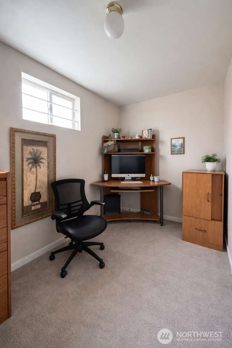 11858 SE 236th Street , Kent, WA 98031
