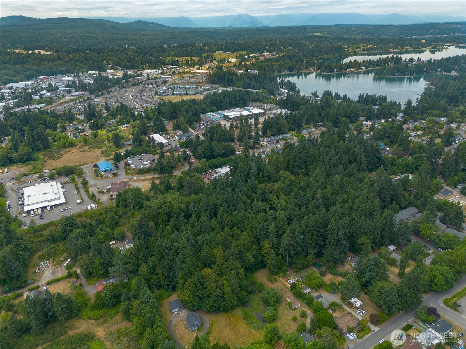 1 XXXX 1ST Street , Bremerton, WA 98312