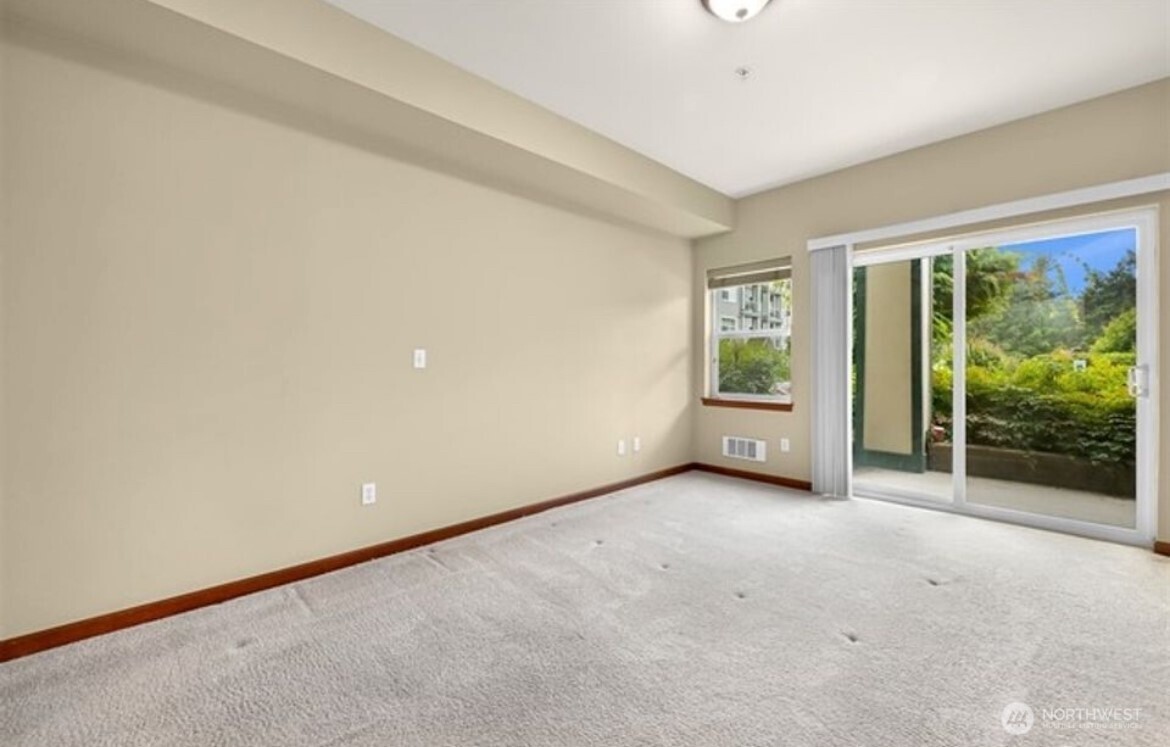 259 W Bakerview Road #C102, Bellingham, WA 98226