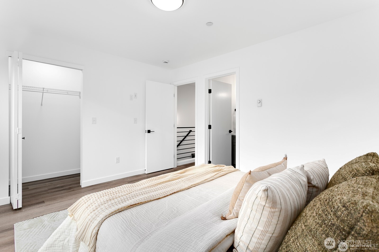 12105 E Gibson Road , Everett, WA 98204