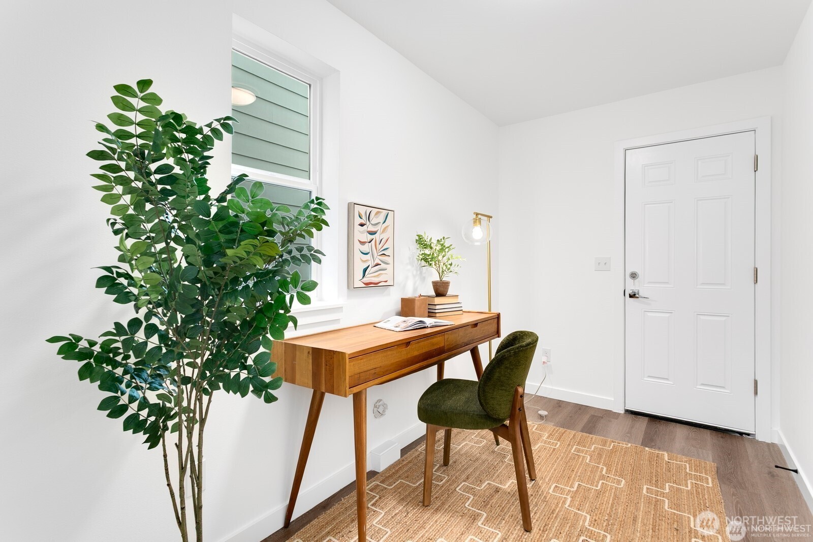 12105 E Gibson Road , Everett, WA 98204