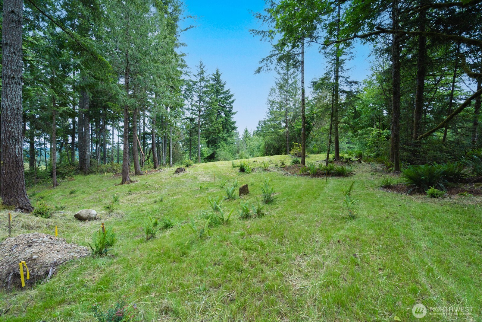 1 Sand Dollar Road , Bremerton, WA 98312