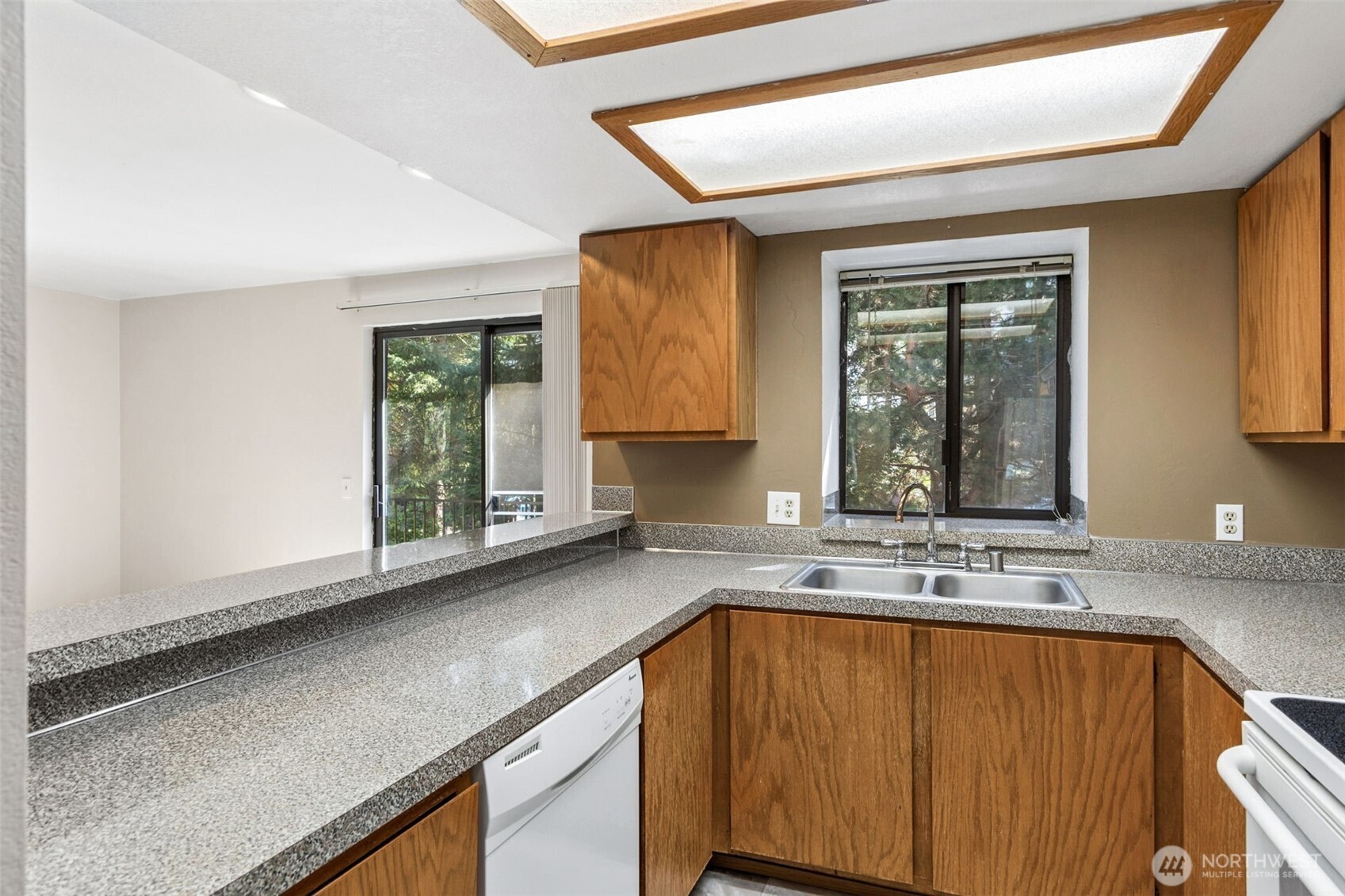 220 Israel Road SW #K-11, Tumwater, WA 98501