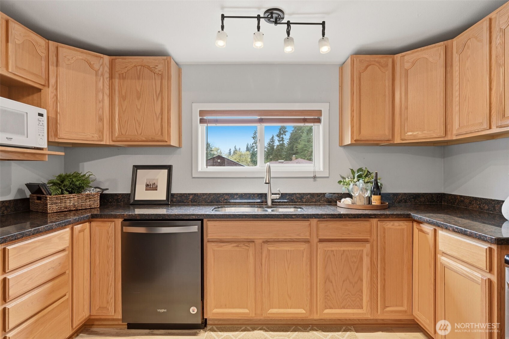 20229 148th Avenue SE, Kent, WA 98042