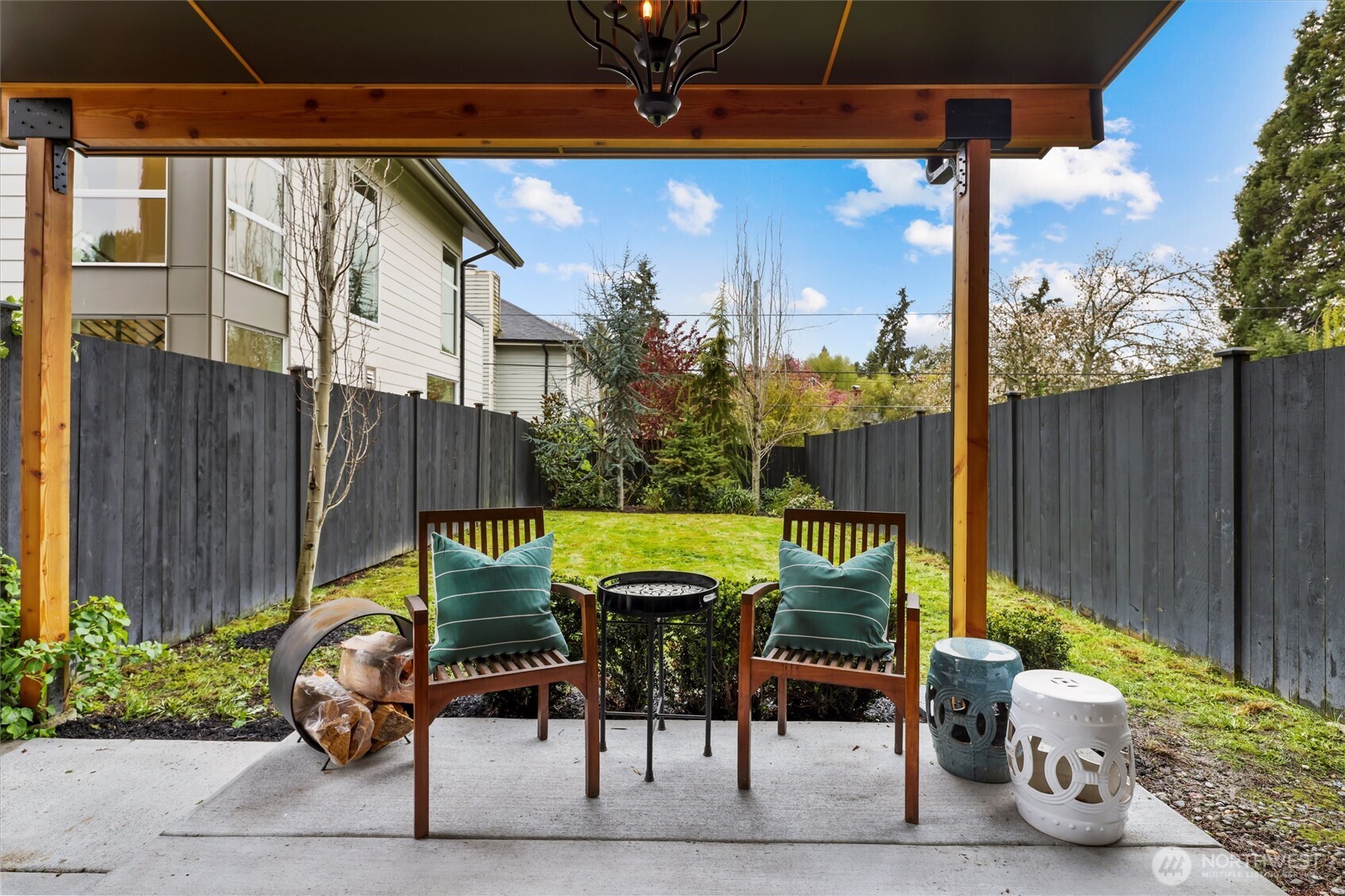 10055 8th Avenue NW #A, Seattle, WA 98177