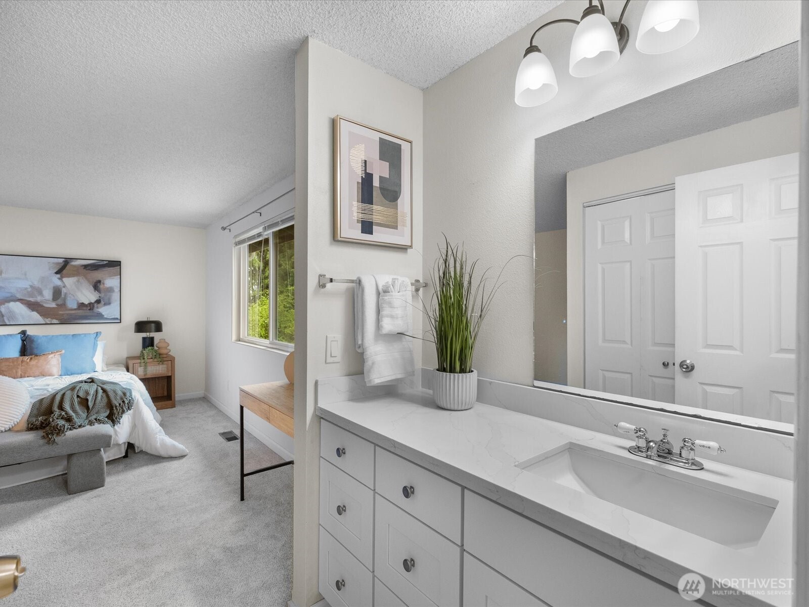 10725 127th Avenue NE, Kirkland, WA 98033