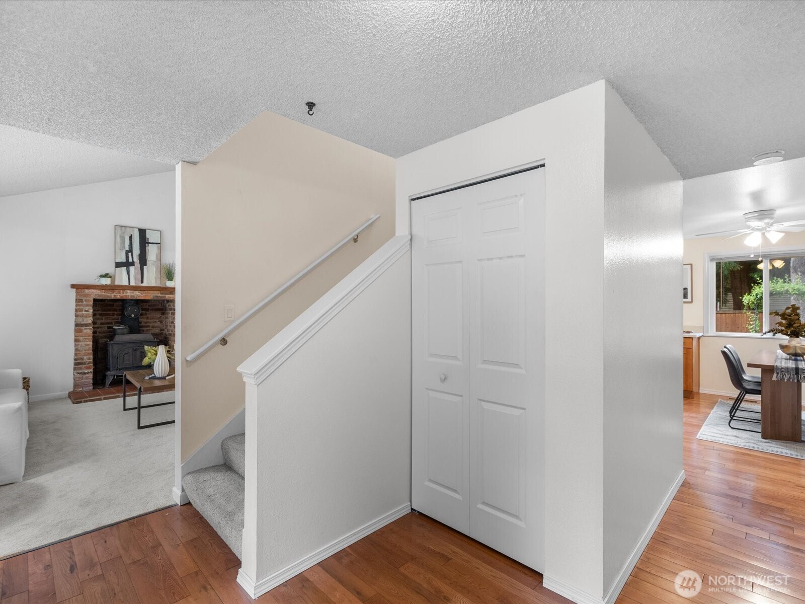10725 127th Avenue NE, Kirkland, WA 98033