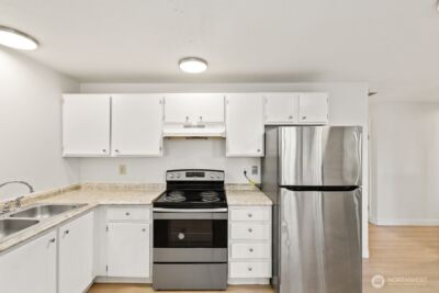 2076 E 56th Street , Tacoma, WA 98404-4428 - Photo 7