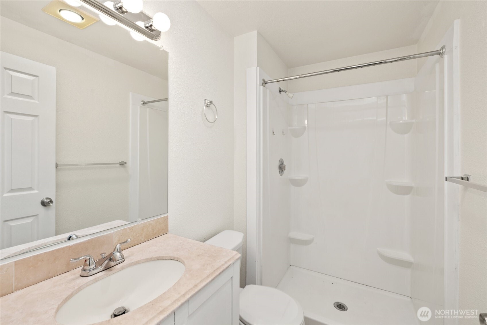 2076 E 56th Street , Tacoma, WA 98404-4428