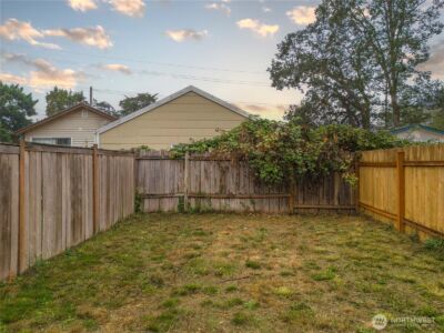 10806 Park Avenue S, Tacoma, WA 98444 - Photo 23