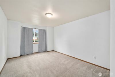 10806 Park Avenue S, Tacoma, WA 98444 - Photo 5