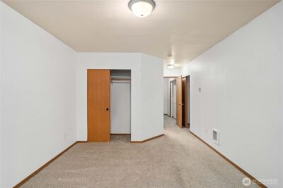 10806 Park Avenue S, Tacoma, WA 98444 - Photo 14