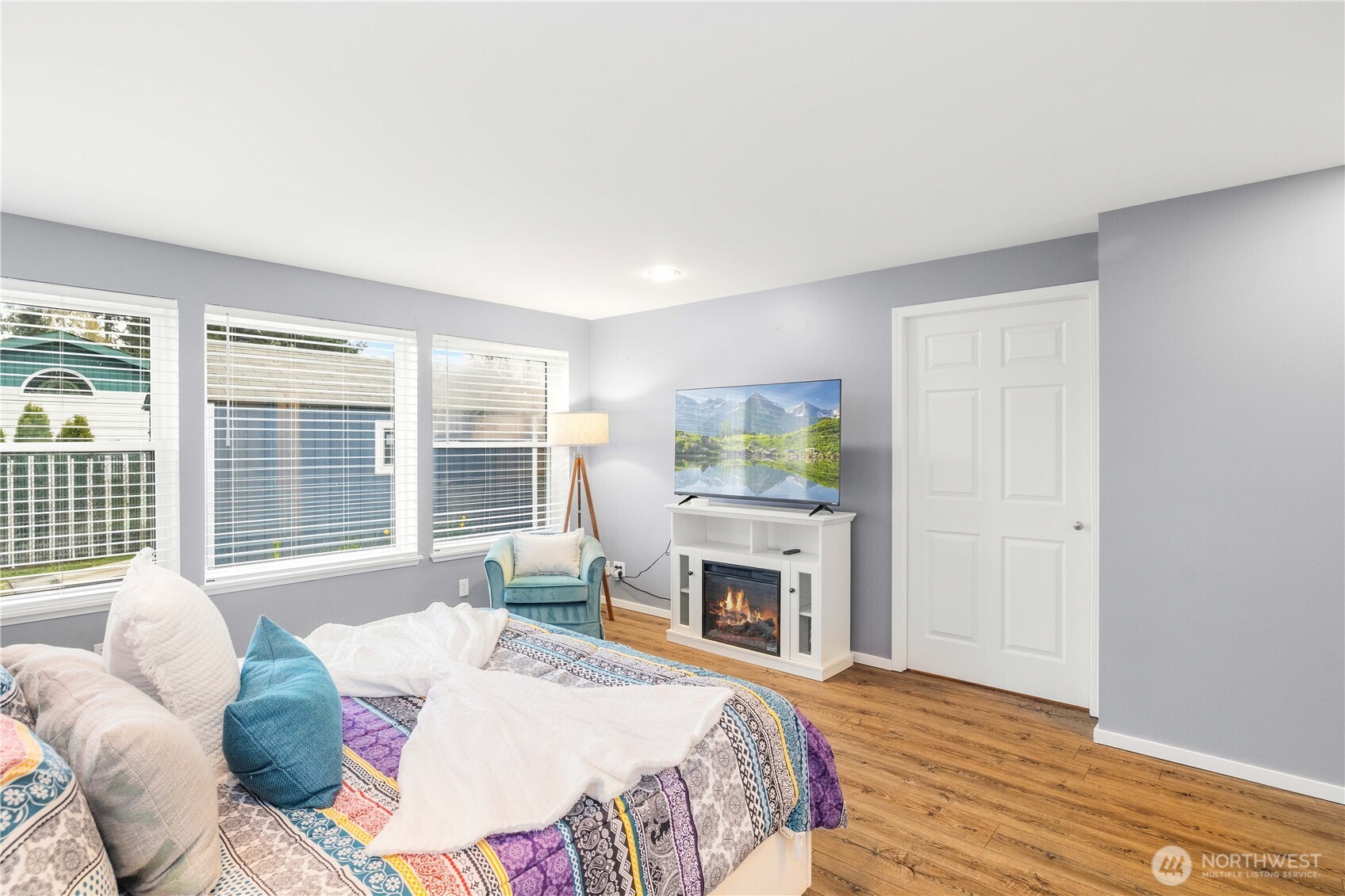 4610 181st Place SW, Lynnwood, WA 98037