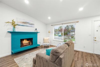 4610 181st Place SW, Lynnwood, WA 98037 - Photo 3