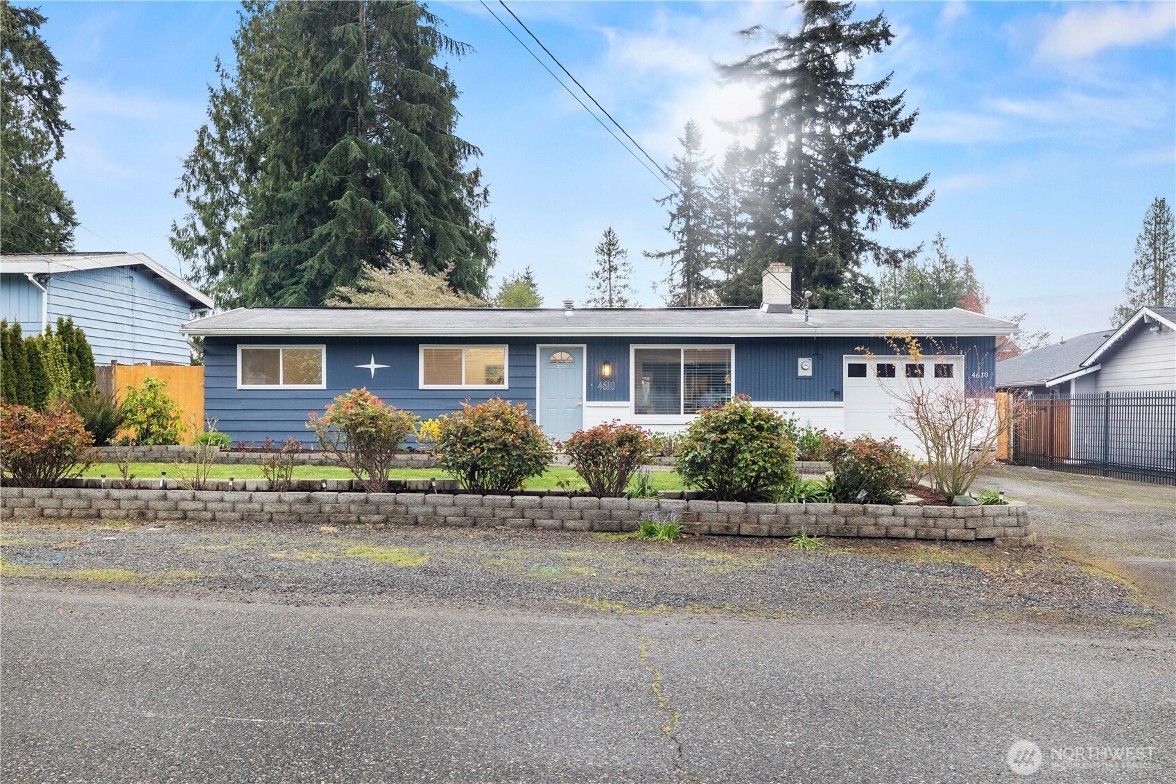 4610 181st Place SW, Lynnwood, WA 98037