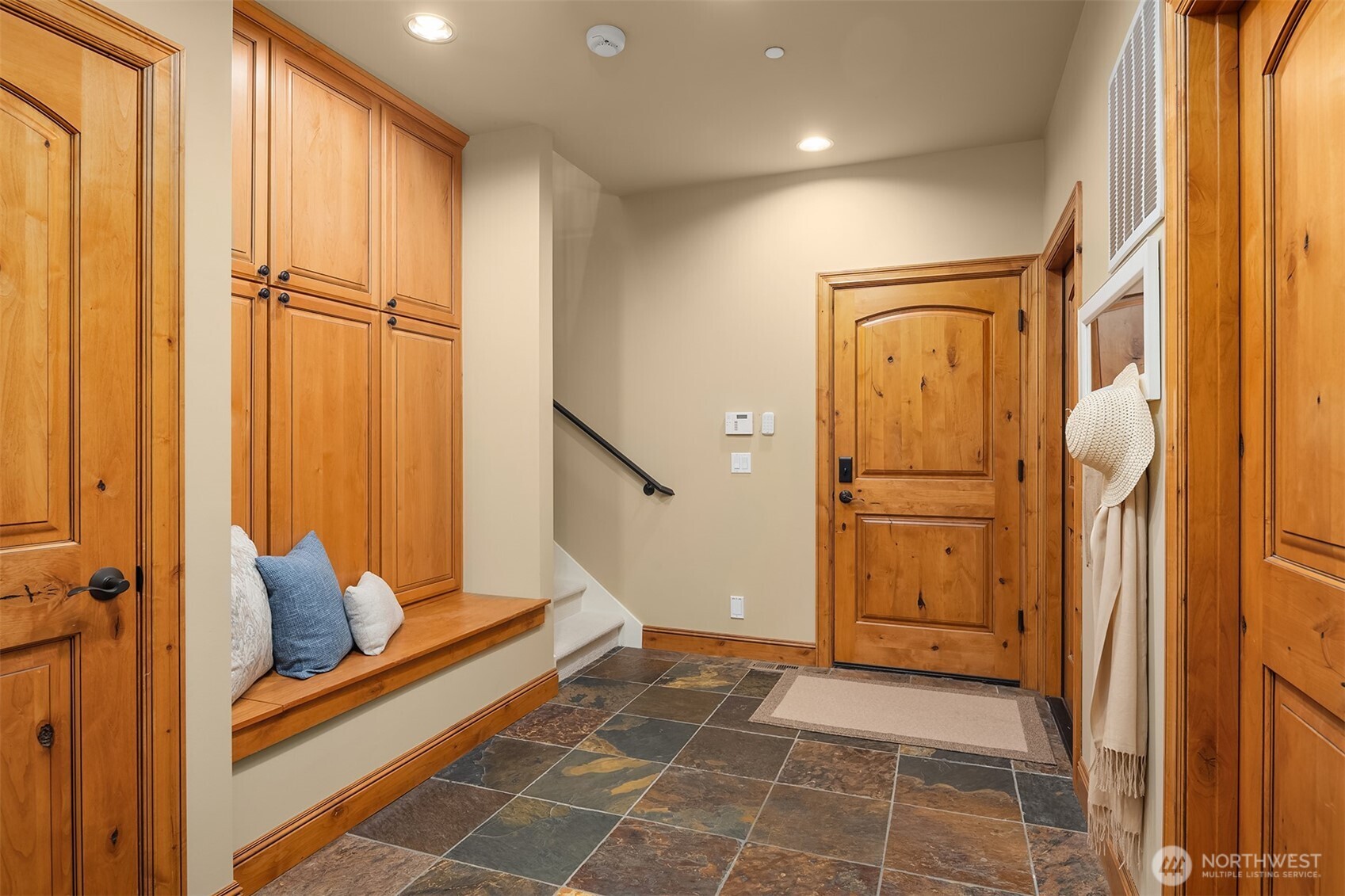 20615 NE 16th Street , Sammamish, WA 98074