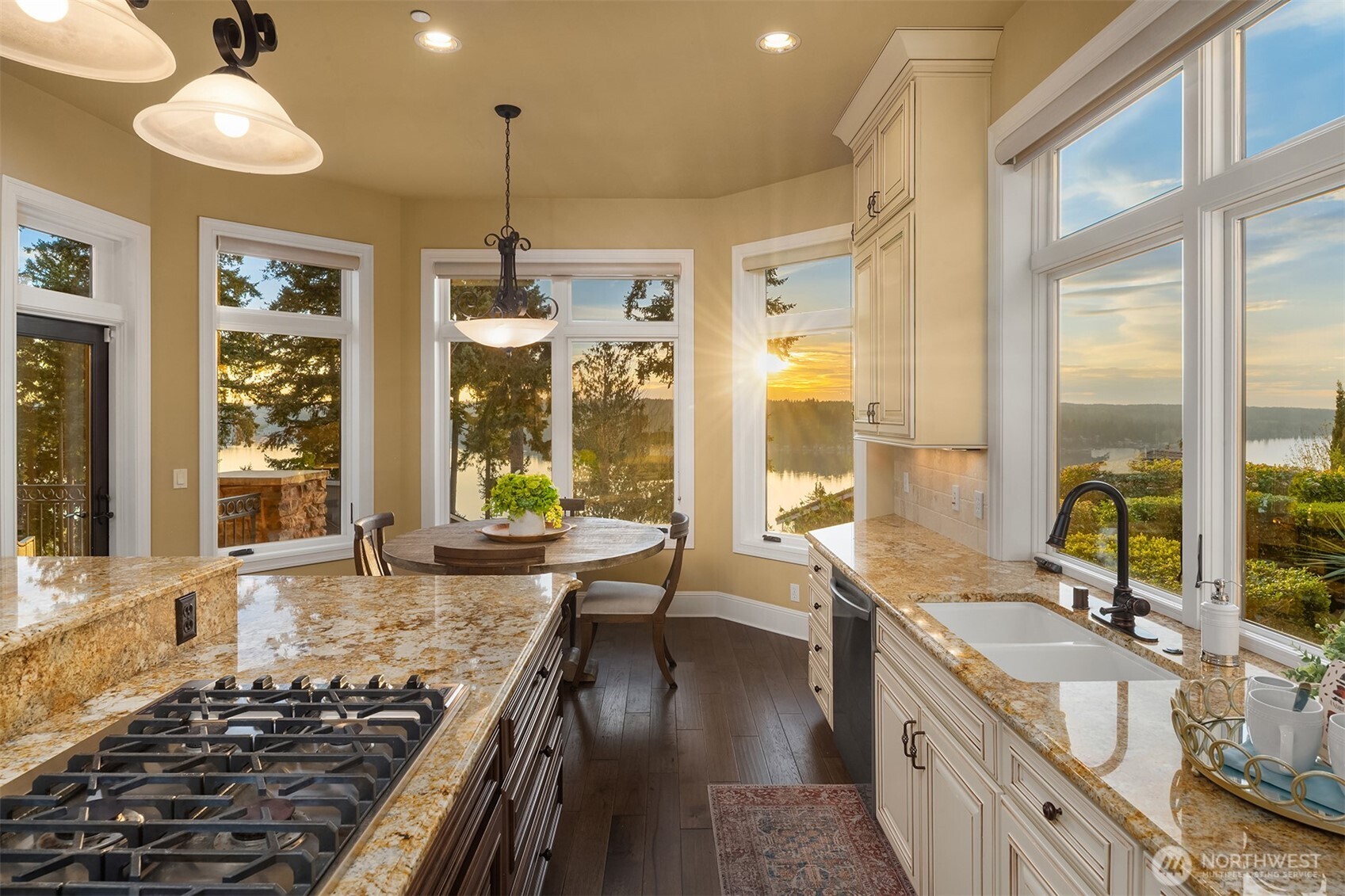 20615 NE 16th Street , Sammamish, WA 98074