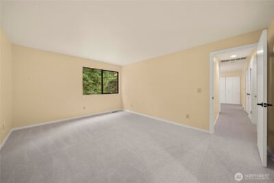 3911 108th Avenue NE #B203, Bellevue, WA 98004 - Photo 29