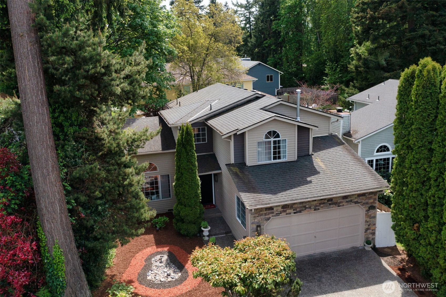 12737 NE 97th Place , Kirkland, WA 98033
