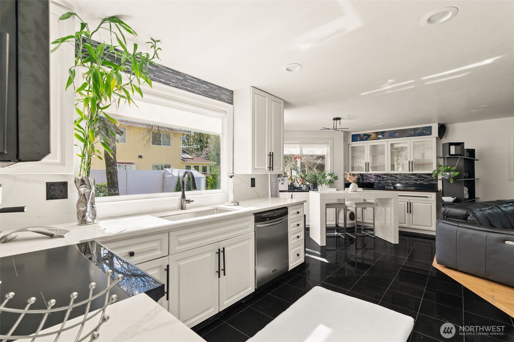 12737 NE 97th Place , Kirkland, WA 98033