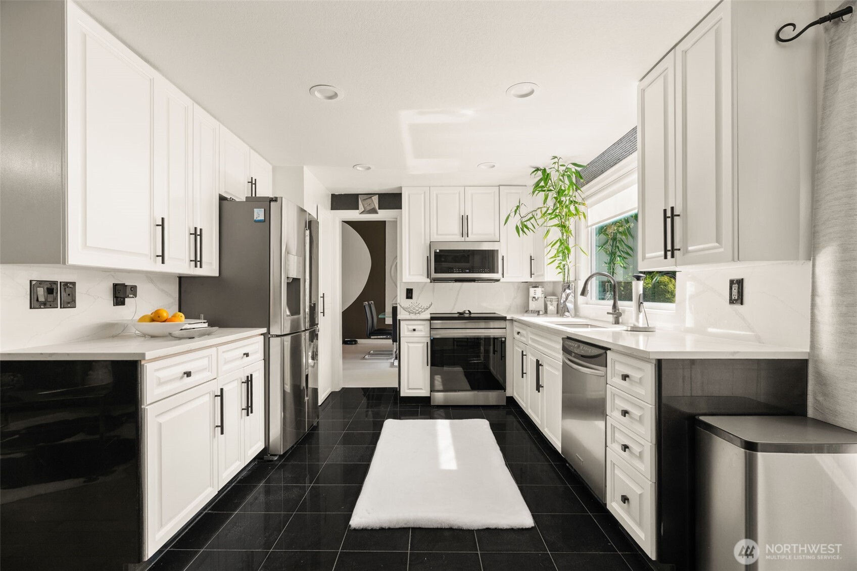 12737 NE 97th Place , Kirkland, WA 98033