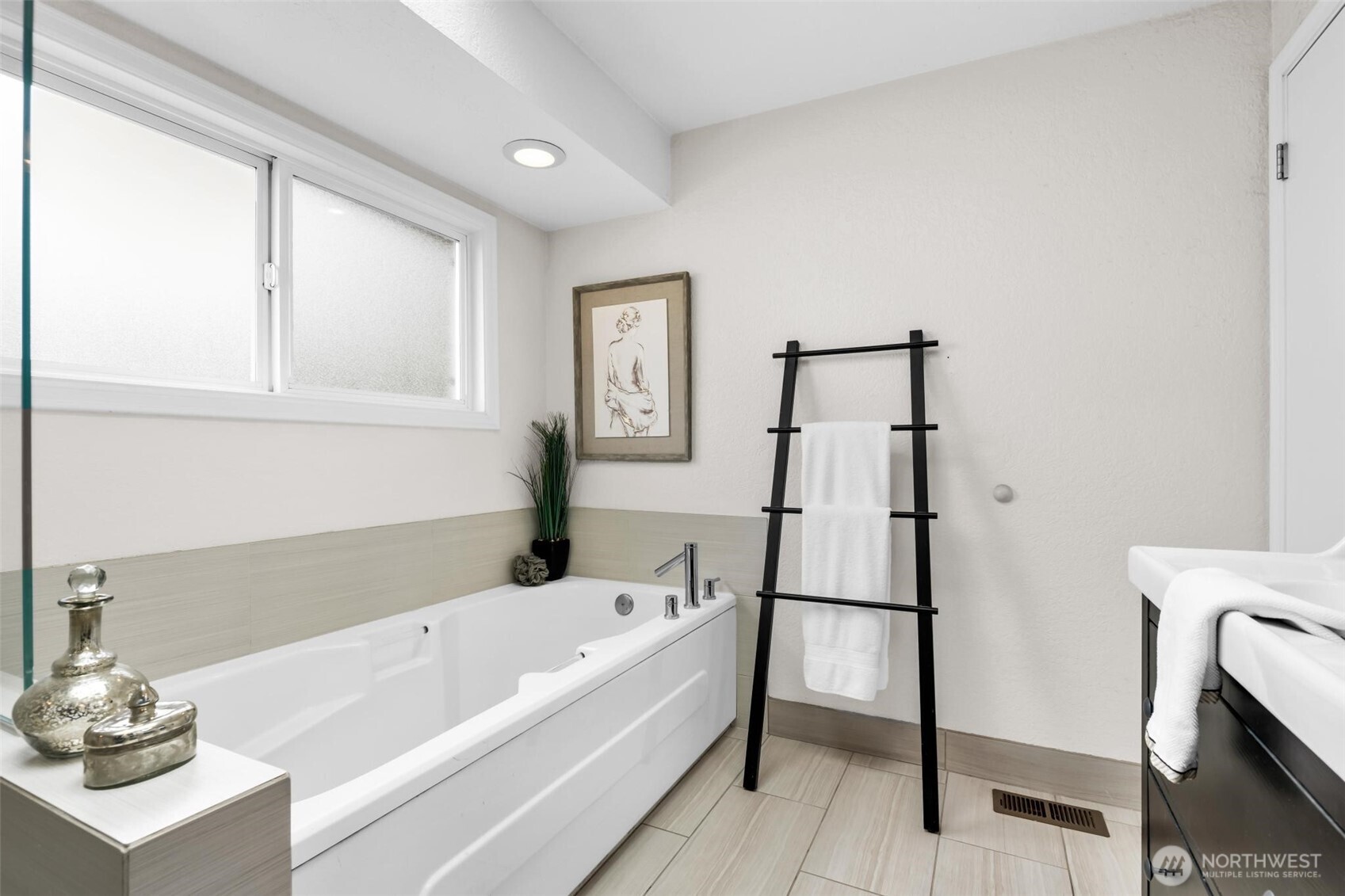 10919 53rd Avenue W, Mukilteo, WA 98275-4412