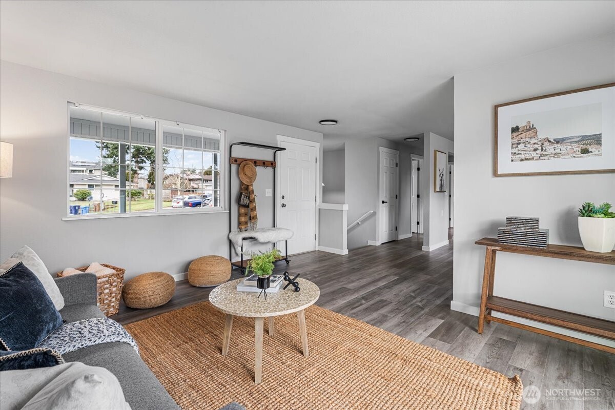 7305 S L Street , Tacoma, WA 98408