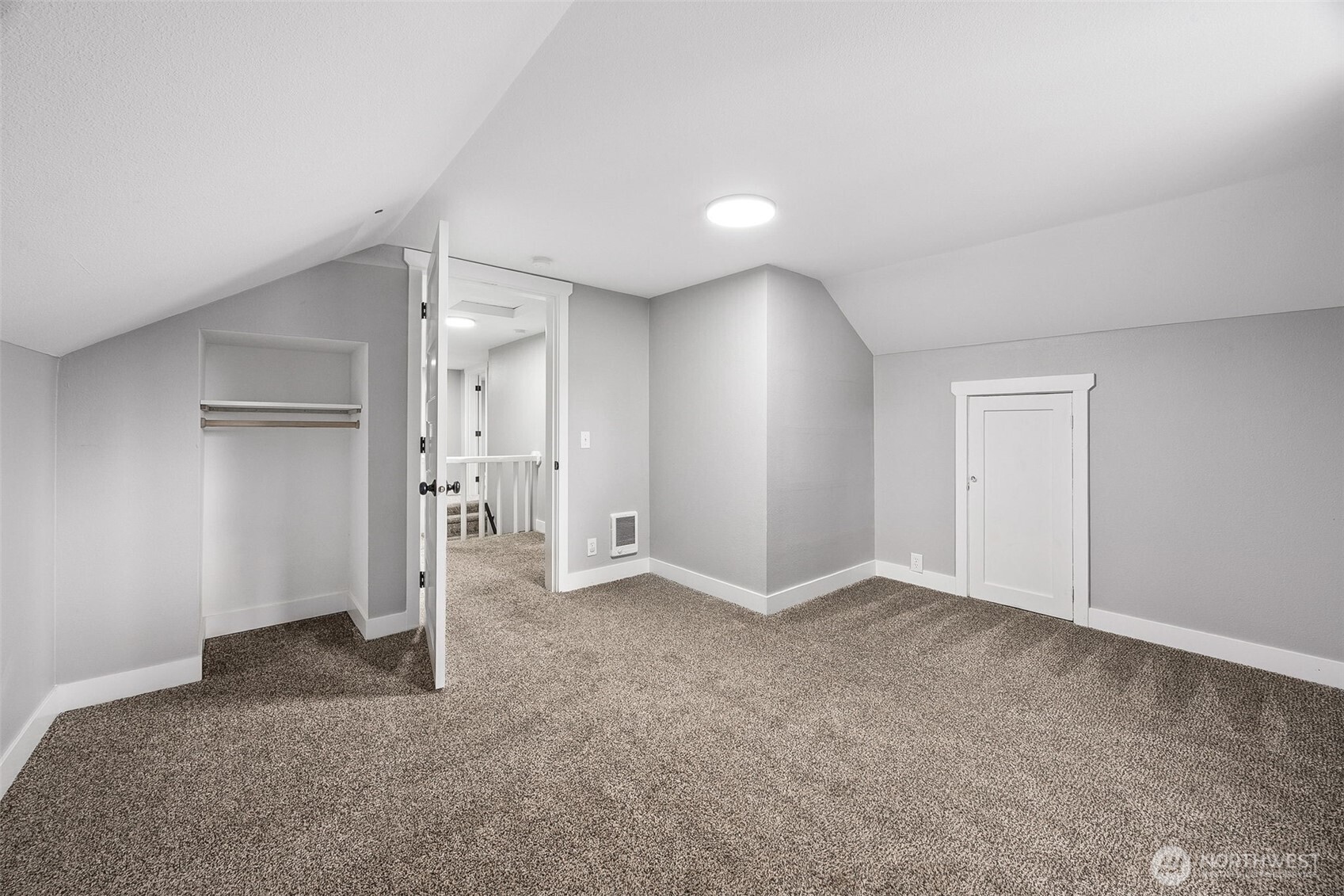 227 Mashell Avenue N, Eatonville, WA 98328