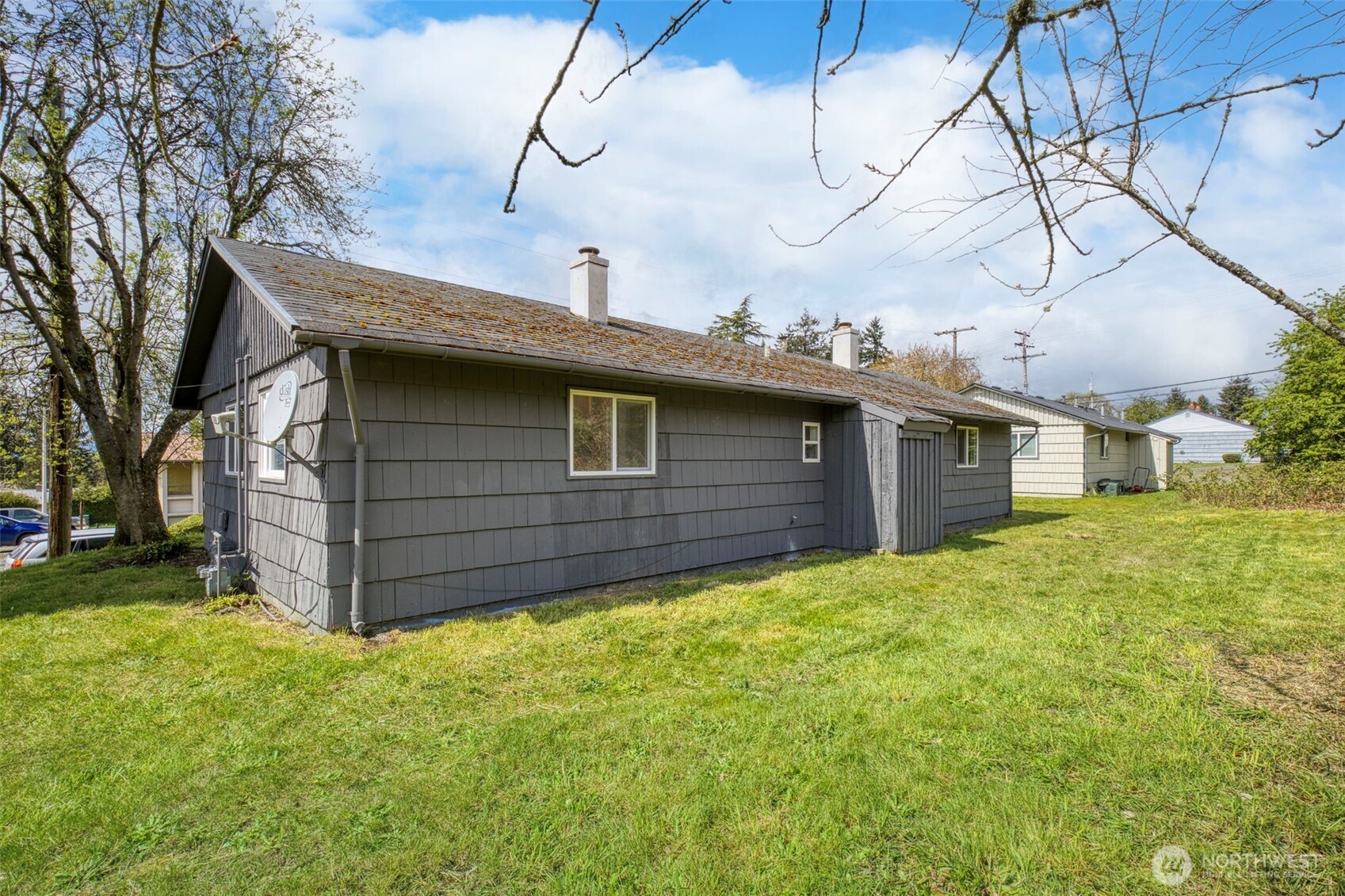 3326 - 3328 Halverson Avenue , Bremerton, WA 98310