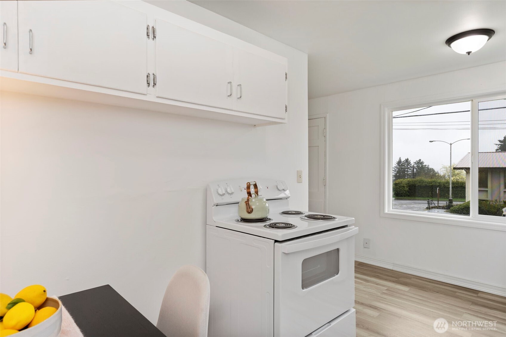 3326 - 3328 Halverson Avenue , Bremerton, WA 98310