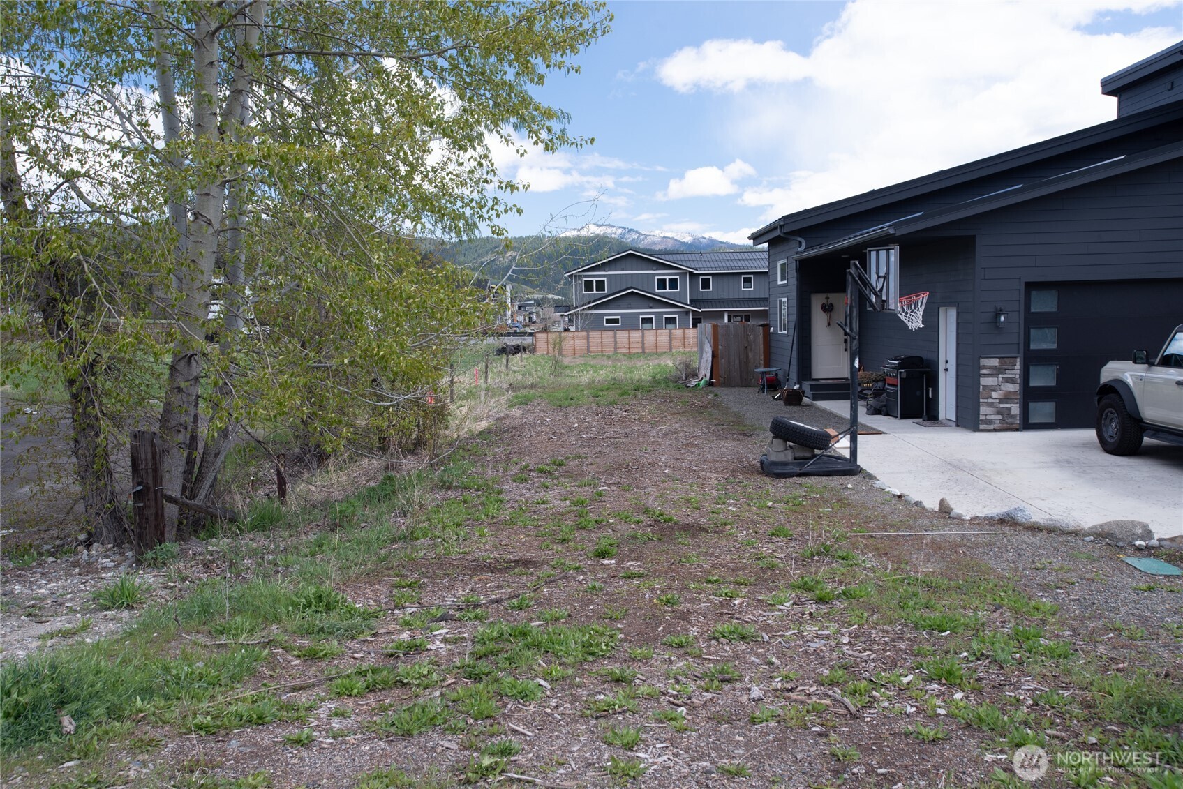 618 Ski Hill Drive , Leavenworth, WA 98826