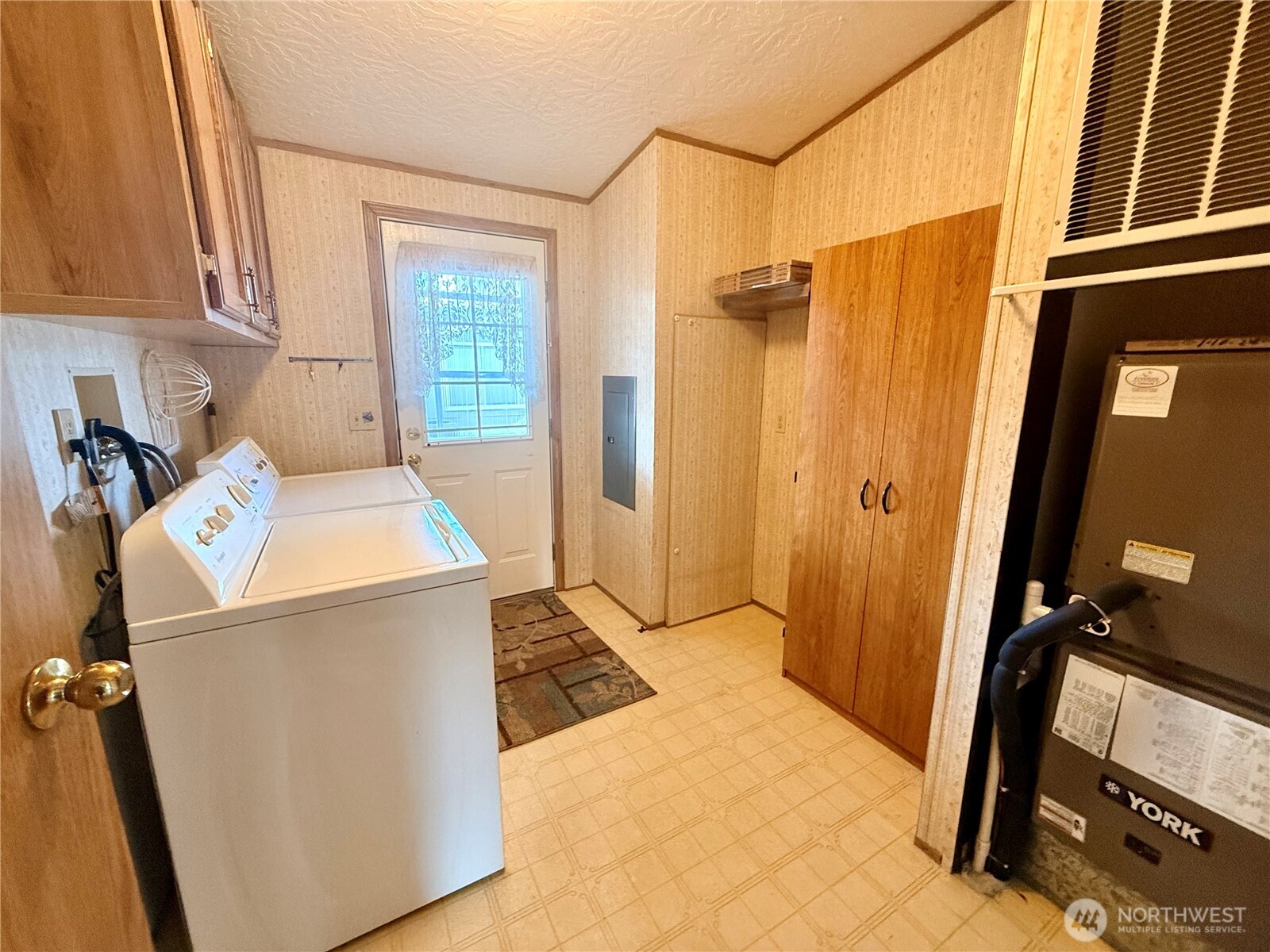 1111 Archwood Drive SW #244, Olympia, WA 98502