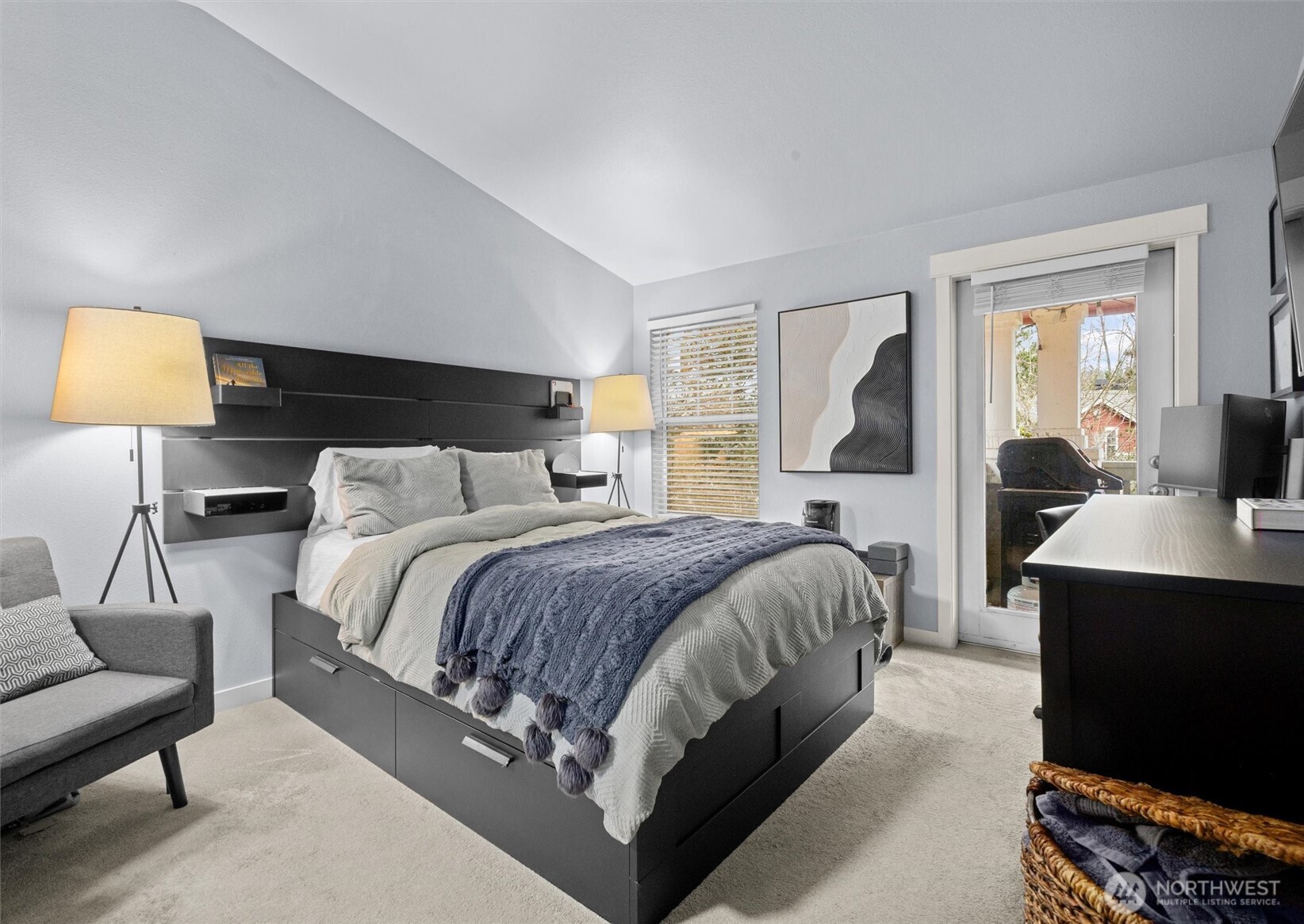 7711 NE 175th Street #C305, Kenmore, WA 98028