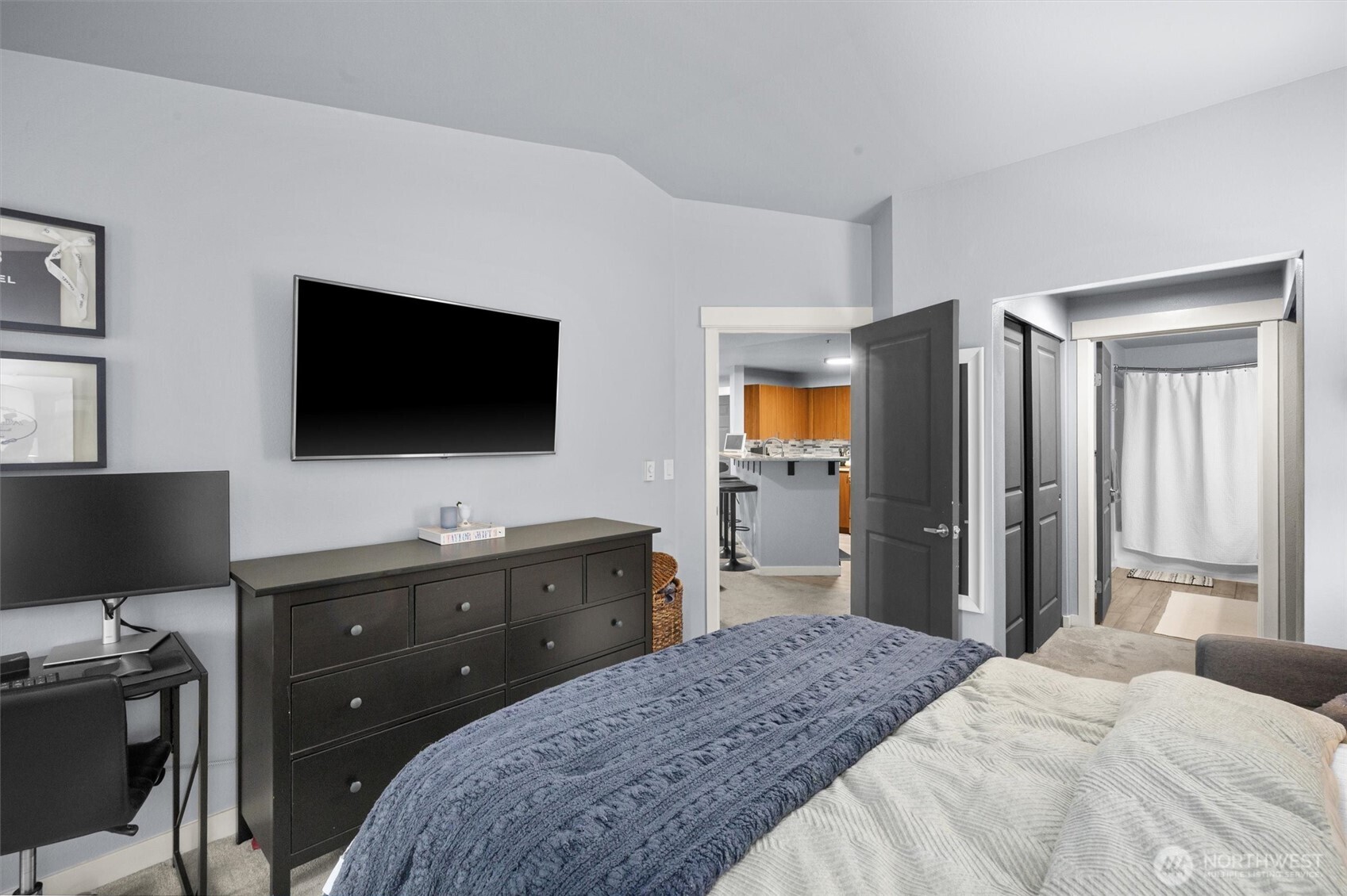 7711 NE 175th Street #C305, Kenmore, WA 98028